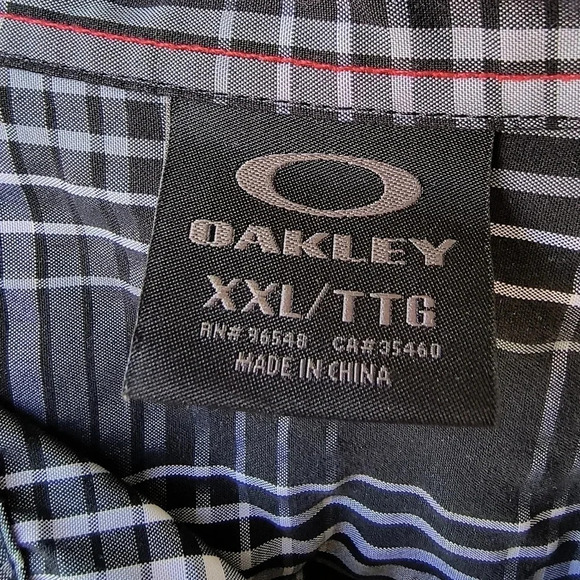 Oakley Big Men's Plaid Grunge Button Up Shirt, Size XXL - Picture 3 of 7